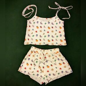Playful fruits pyjama set